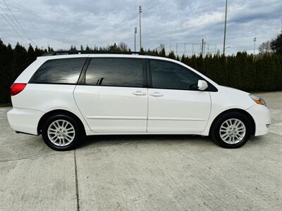 2008 Toyota Sienna XLE Minivan   - Photo 6 - Kent, WA 98032