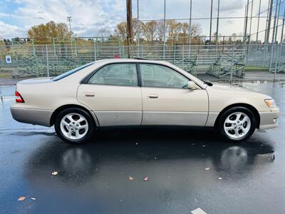 2000 Lexus ES 300 85k Miles   - Photo 6 - Kent, WA 98032