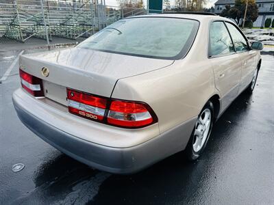 2000 Lexus ES 300 85k Miles   - Photo 5 - Kent, WA 98032