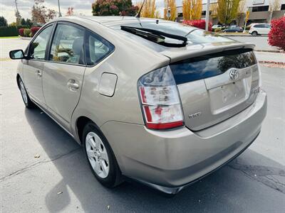 2004 Toyota Prius Hybrid 1 Owner   - Photo 3 - Kent, WA 98032