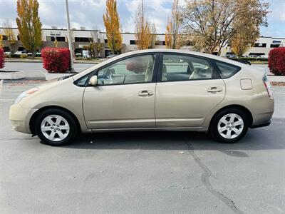 2004 Toyota Prius Hybrid 1 Owner   - Photo 2 - Kent, WA 98032