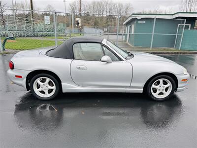 2000 Mazda MX-5 Miata Manual   - Photo 6 - Kent, WA 98032