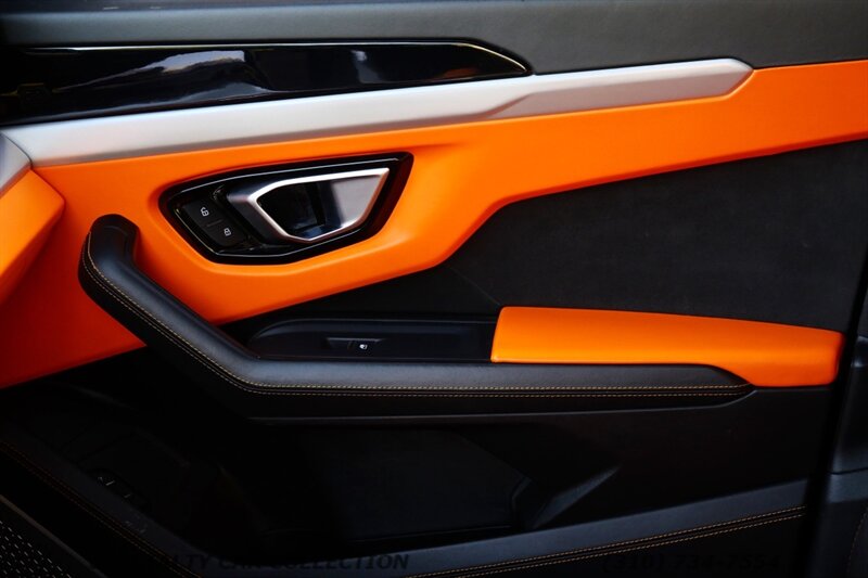 2019 Lamborghini Urus   - Photo 21 - West Hollywood, CA 90069