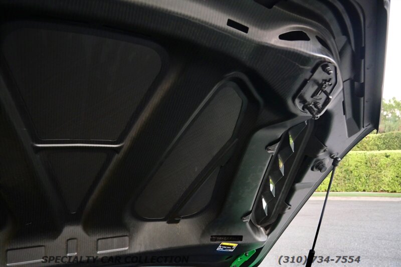 2023 Lamborghini Urus Performante   - Photo 37 - West Hollywood, CA 90069