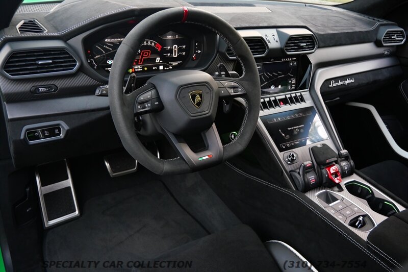 2023 Lamborghini Urus Performante   - Photo 25 - West Hollywood, CA 90069