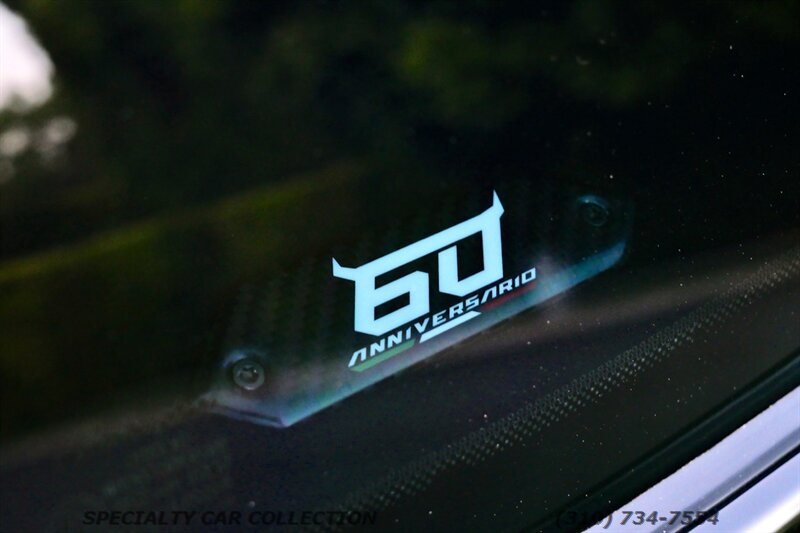 2023 Lamborghini Urus Performante   - Photo 36 - West Hollywood, CA 90069