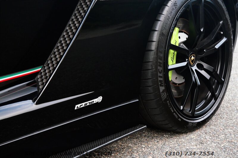 2011 Lamborghini Gallardo LP 570-4 Superleggera - Photo 12 - West Hollywood, CA 90069