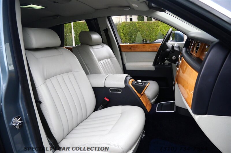 2004 Rolls-Royce Phantom   - Photo 20 - West Hollywood, CA 90069