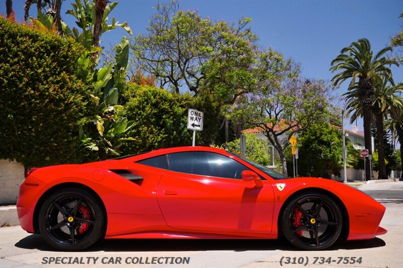 2017 Ferrari 488 GTB   - Photo 4 - West Hollywood, CA 90069