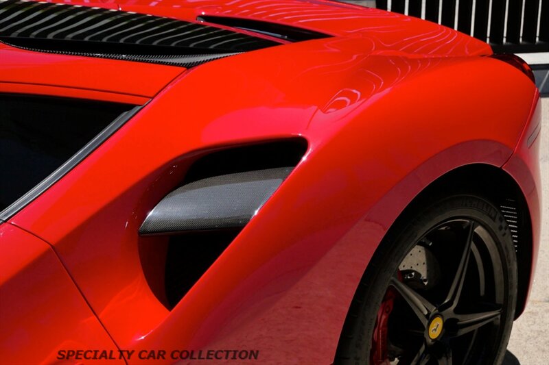 2017 Ferrari 488 GTB   - Photo 10 - West Hollywood, CA 90069