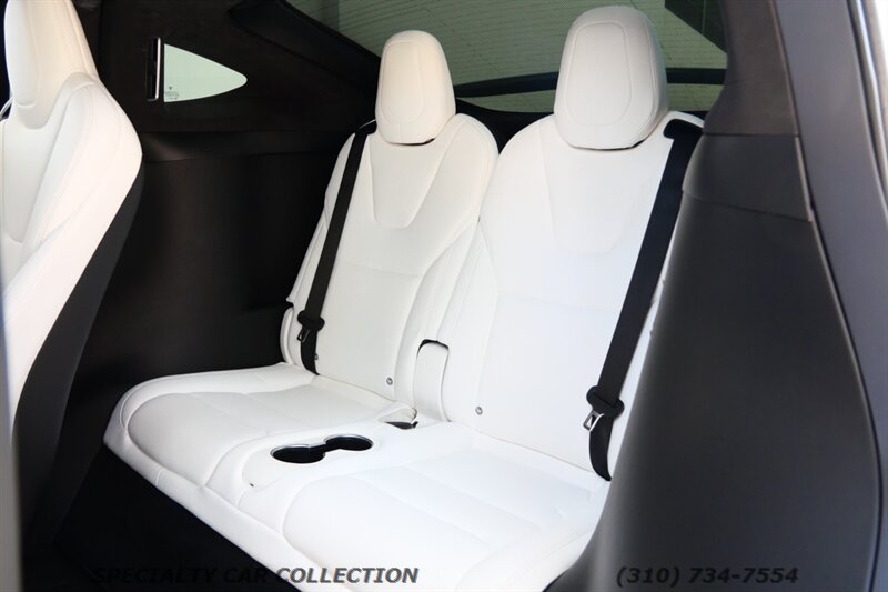 2018 Tesla Model X P100D   - Photo 24 - West Hollywood, CA 90069