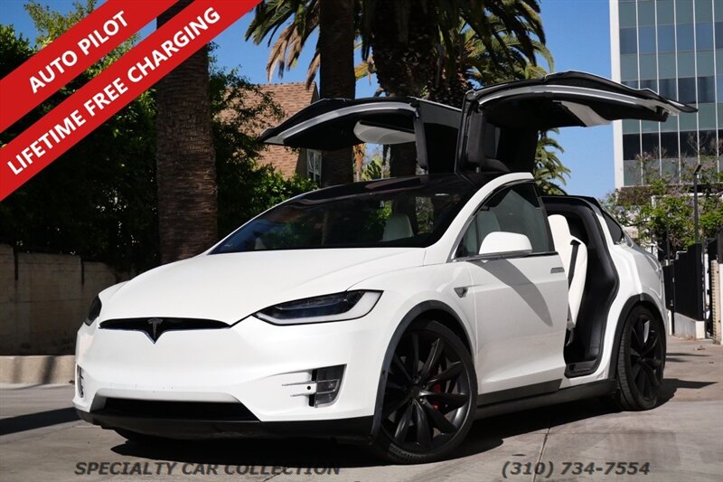 2018 Tesla Model X P100D   - Photo 1 - West Hollywood, CA 90069