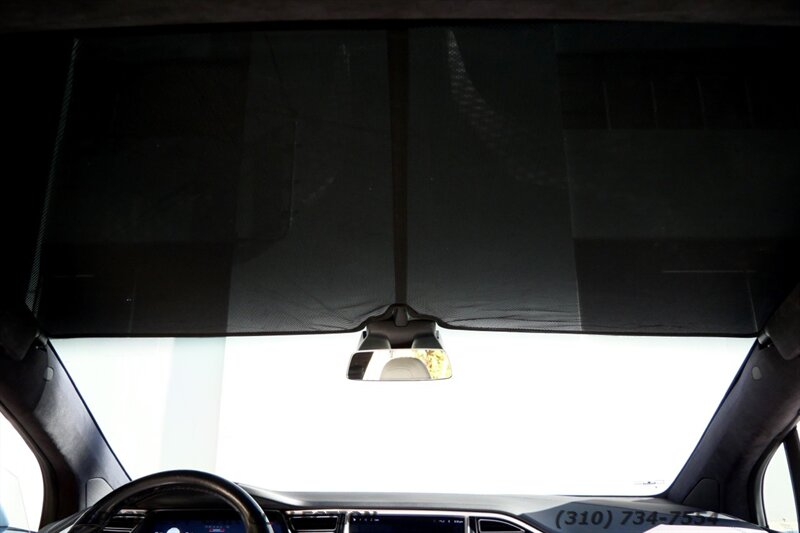 2018 Tesla Model X P100D   - Photo 29 - West Hollywood, CA 90069