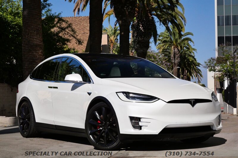 2018 Tesla Model X P100D   - Photo 5 - West Hollywood, CA 90069