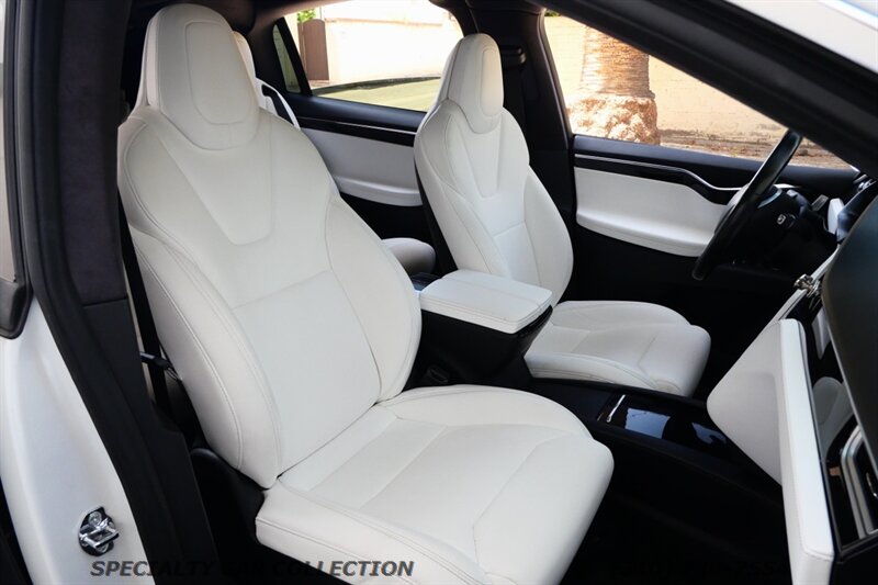 2018 Tesla Model X P100D   - Photo 19 - West Hollywood, CA 90069