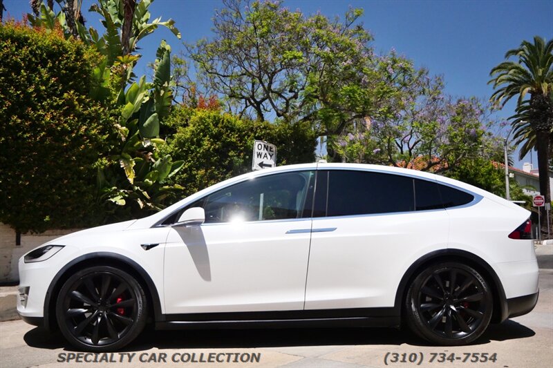2018 Tesla Model X P100D   - Photo 10 - West Hollywood, CA 90069