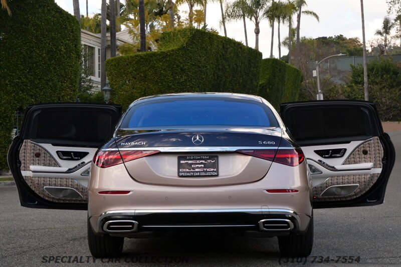 2023 Mercedes-Benz Maybach S 680 4MATIC   - Photo 10 - West Hollywood, CA 90069