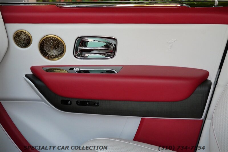 2024 Rolls-Royce Cullinan   - Photo 20 - West Hollywood, CA 90069