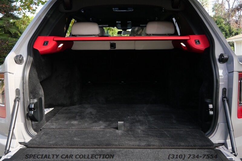 2024 Rolls-Royce Cullinan   - Photo 32 - West Hollywood, CA 90069