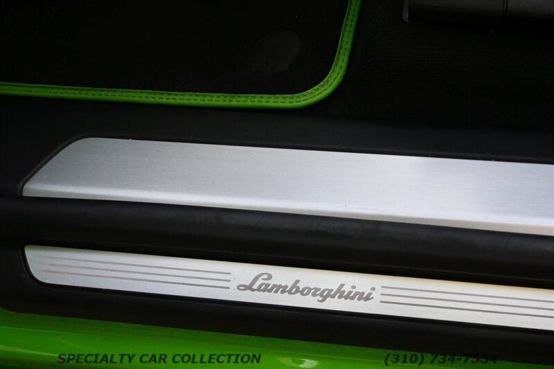 2022 Lamborghini Urus   - Photo 11 - West Hollywood, CA 90069