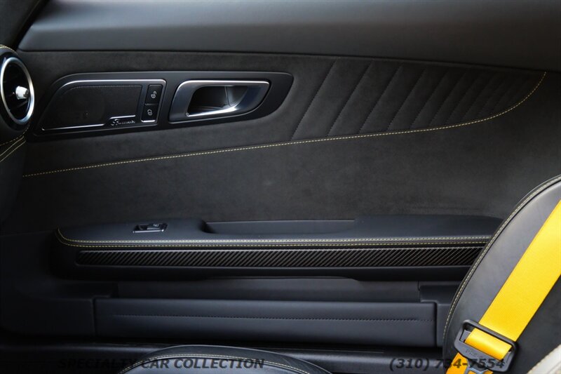 2020 Mercedes-Benz AMG GT R   - Photo 26 - West Hollywood, CA 90069