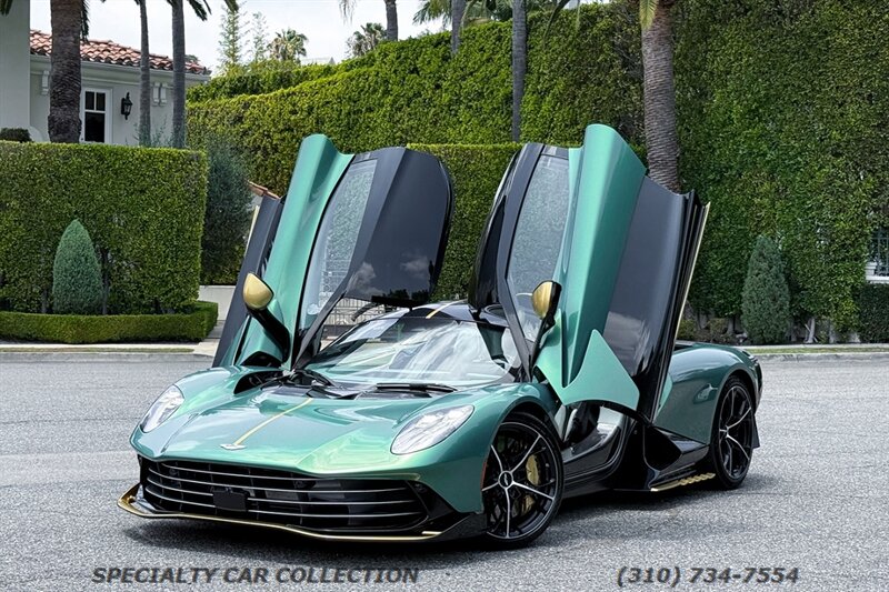 2026 Aston Martin Valhalla  