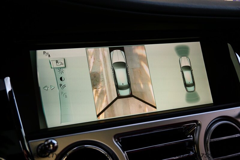 2016 Rolls-Royce Ghost   - Photo 23 - West Hollywood, CA 90069