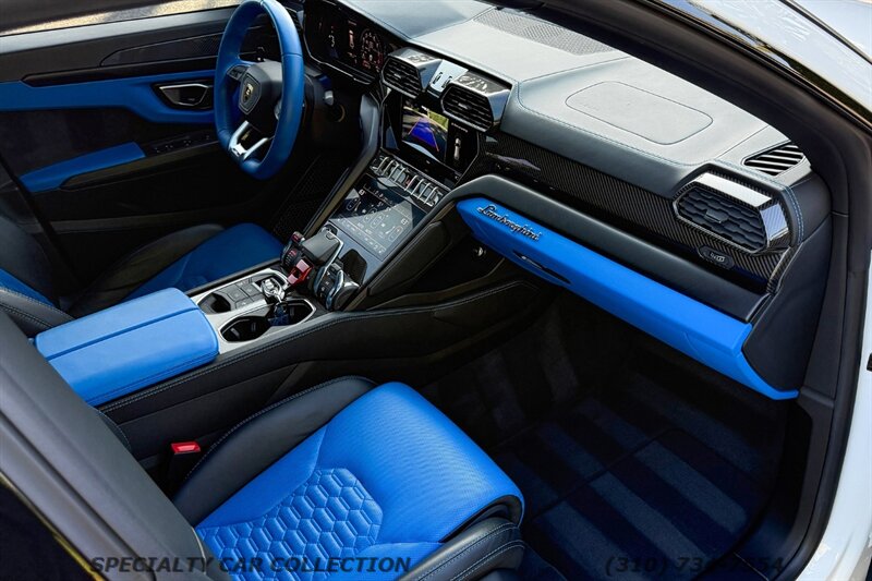2022 Lamborghini Urus - Photo 18 - West Hollywood, CA 90069