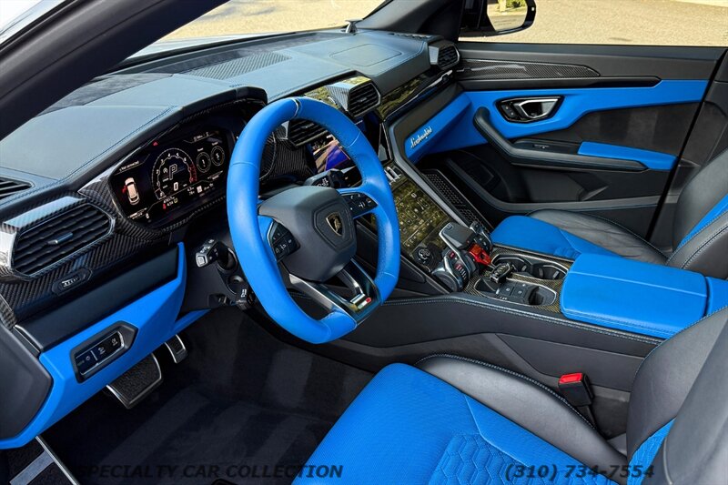 2022 Lamborghini Urus - Photo 15 - West Hollywood, CA 90069