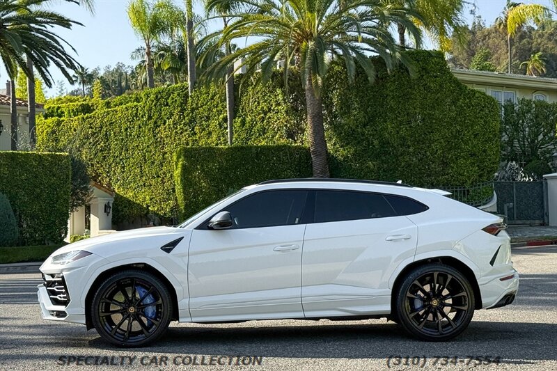2022 Lamborghini Urus - Photo 9 - West Hollywood, CA 90069