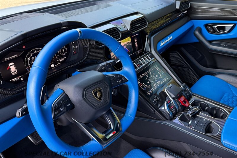 2022 Lamborghini Urus - Photo 16 - West Hollywood, CA 90069