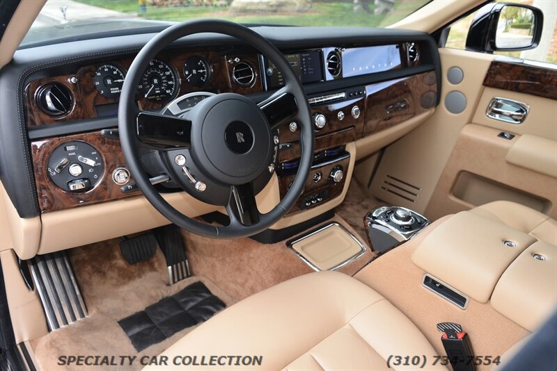 2017 Rolls-Royce Phantom EWB   - Photo 20 - West Hollywood, CA 90069