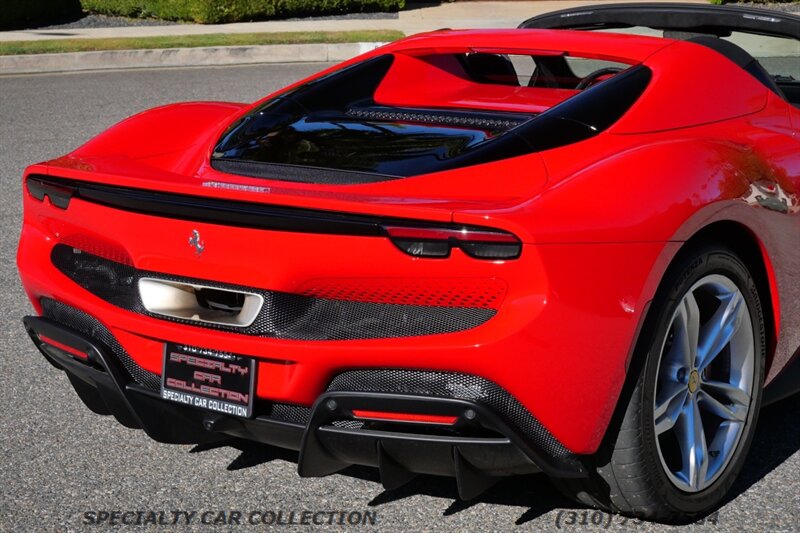 2025 Ferrari 296 GTS   - Photo 10 - West Hollywood, CA 90069