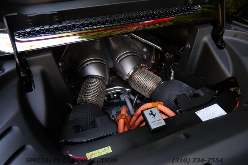 2025 Ferrari 296 GTS   - Photo 30 - West Hollywood, CA 90069