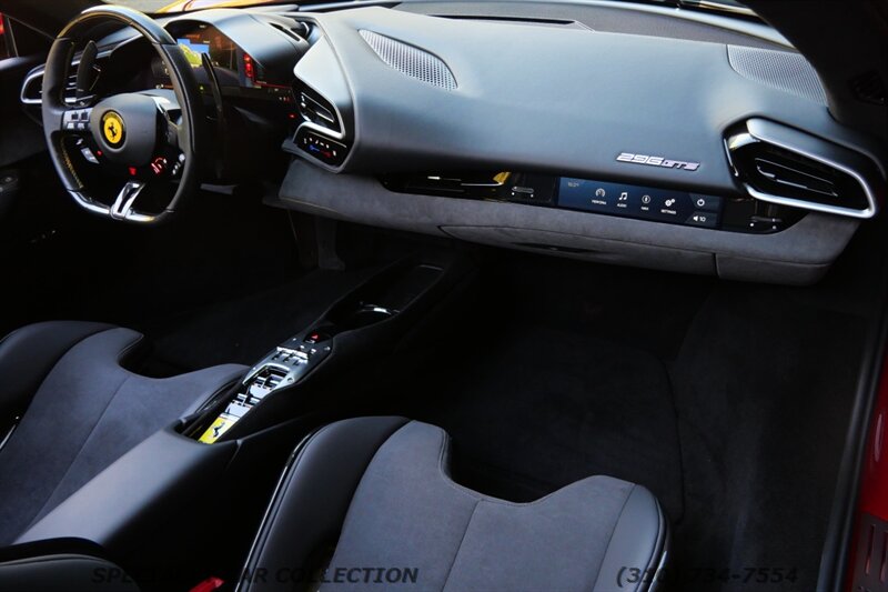 2025 Ferrari 296 GTS   - Photo 17 - West Hollywood, CA 90069