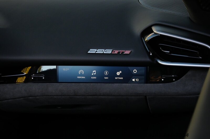 2025 Ferrari 296 GTS   - Photo 26 - West Hollywood, CA 90069