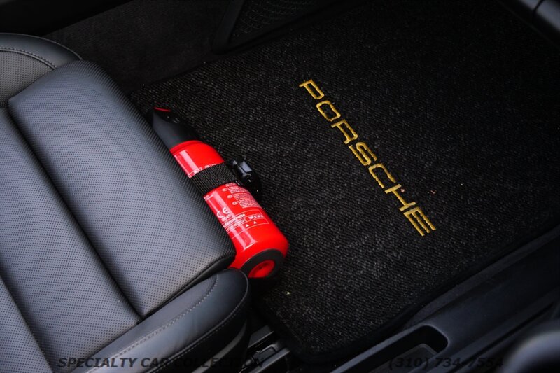 2021 Porsche 911 Turbo S Cabriolet   - Photo 18 - West Hollywood, CA 90069