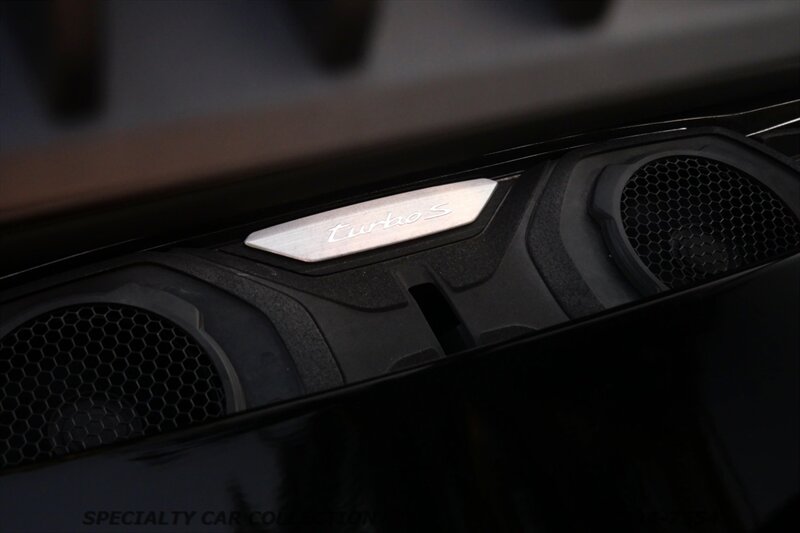 2021 Porsche 911 Turbo S Cabriolet   - Photo 23 - West Hollywood, CA 90069