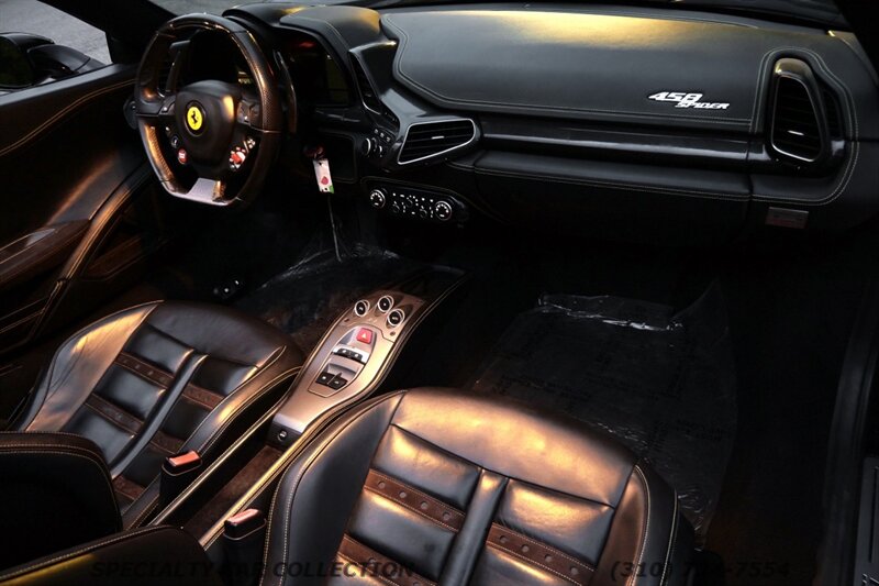 2013 Ferrari 458 Spider Spider RWD - Photo 16 - West Hollywood, CA 90069