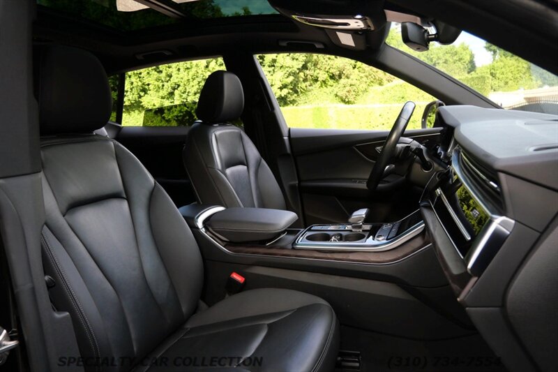 2021 Audi Q8 quattro Premium 55 TFSI - Photo 12 - West Hollywood, CA 90069