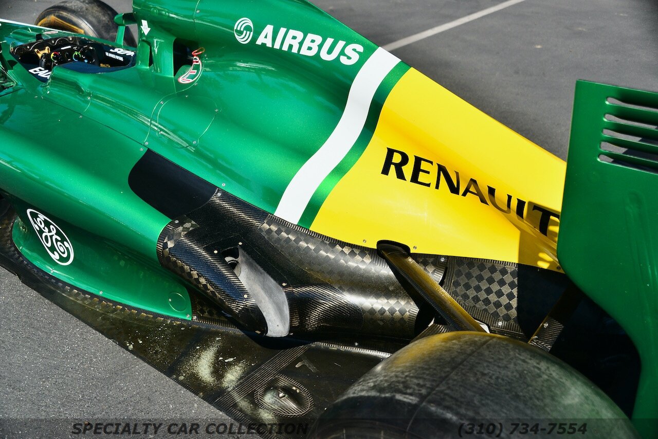 2013 Caterham CT03/05 Formula 1 Car   - Photo 21 - West Hollywood, CA 90069