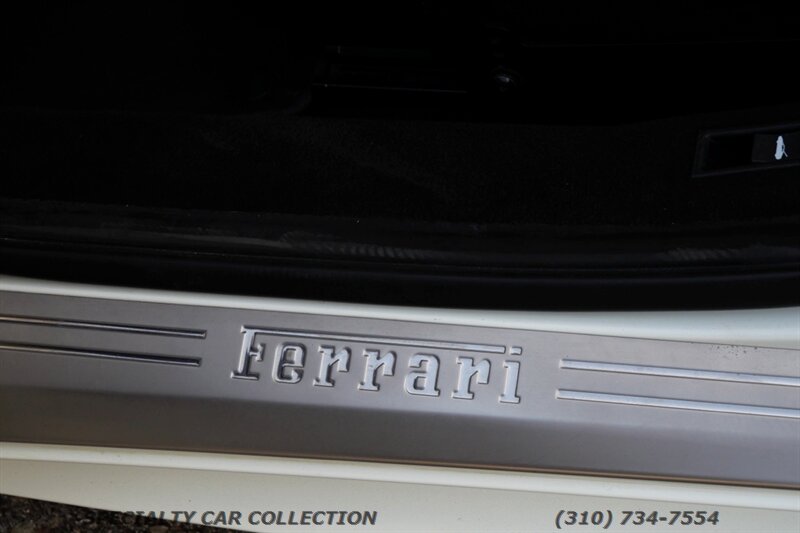 2013 Ferrari 458 Spider   - Photo 24 - West Hollywood, CA 90069