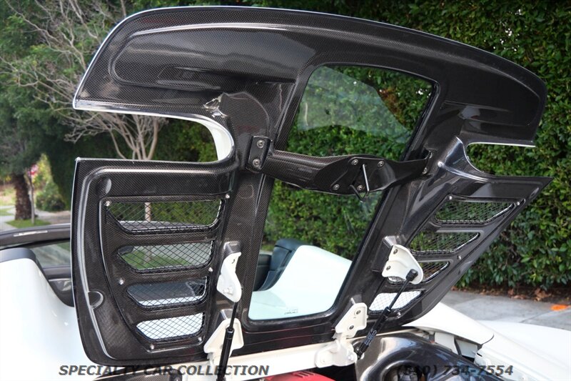 2013 Ferrari 458 Spider   - Photo 26 - West Hollywood, CA 90069