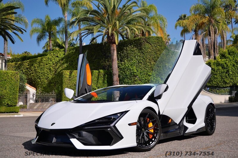 2026 Lamborghini Revuelto - Photo 1 - West Hollywood, CA 90069