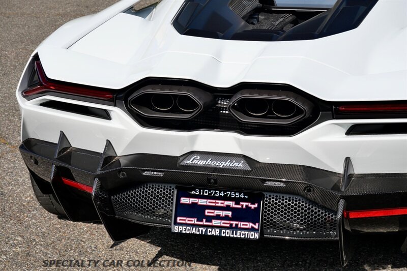 2026 Lamborghini Revuelto - Photo 17 - West Hollywood, CA 90069