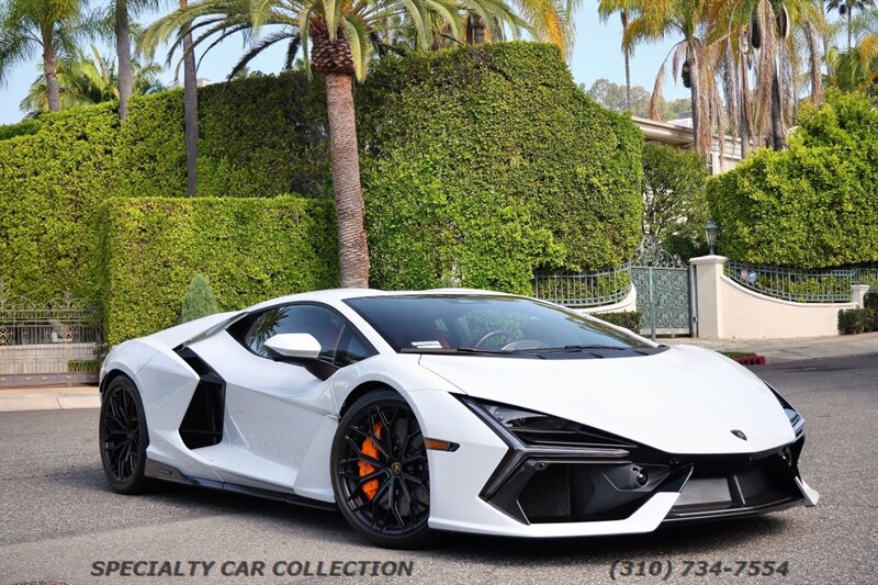 2026 Lamborghini Revuelto - Photo 8 - West Hollywood, CA 90069