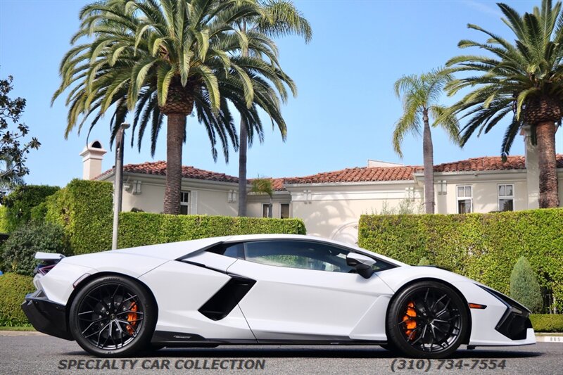 2026 Lamborghini Revuelto - Photo 9 - West Hollywood, CA 90069