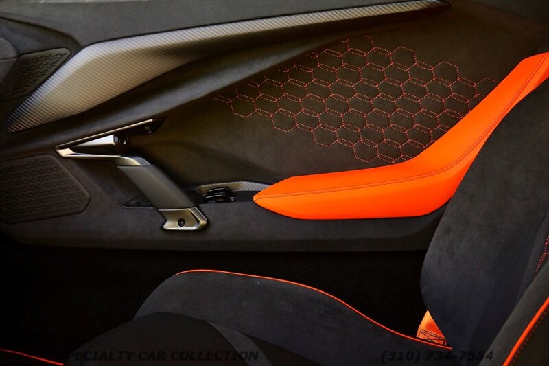 2026 Lamborghini Revuelto - Photo 31 - West Hollywood, CA 90069