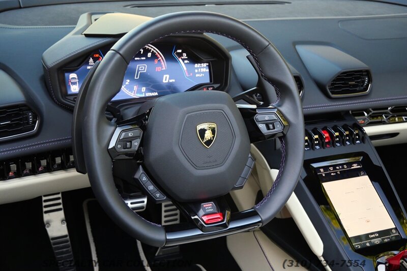 2023 Lamborghini Huracan EVO Spyder   - Photo 17 - West Hollywood, CA 90069