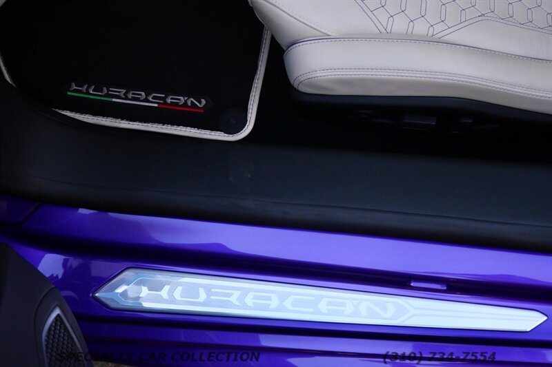 2023 Lamborghini Huracan EVO Spyder   - Photo 24 - West Hollywood, CA 90069